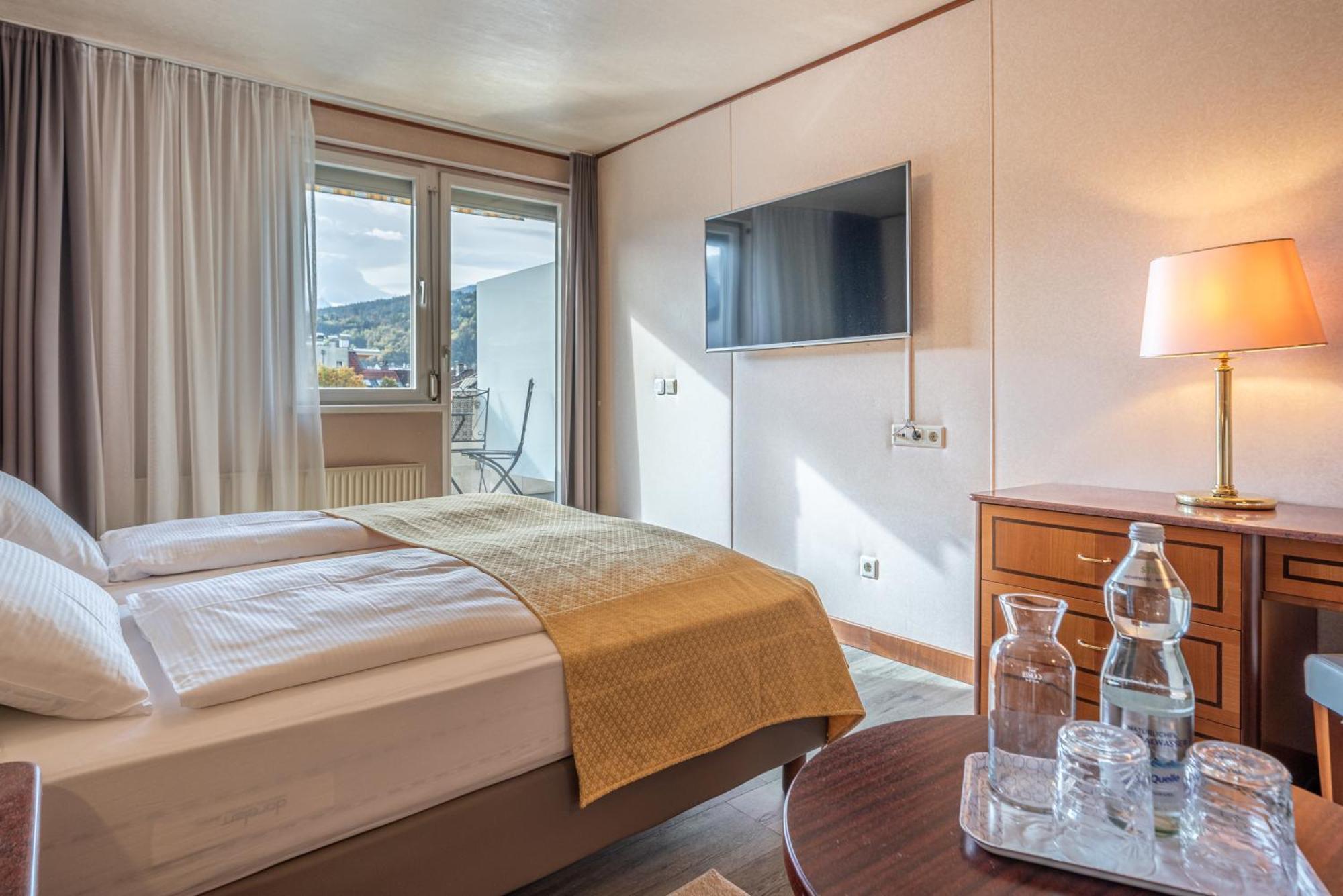 Hotel Neue Post I Self Check-In Innsbruck Eksteriør bilde