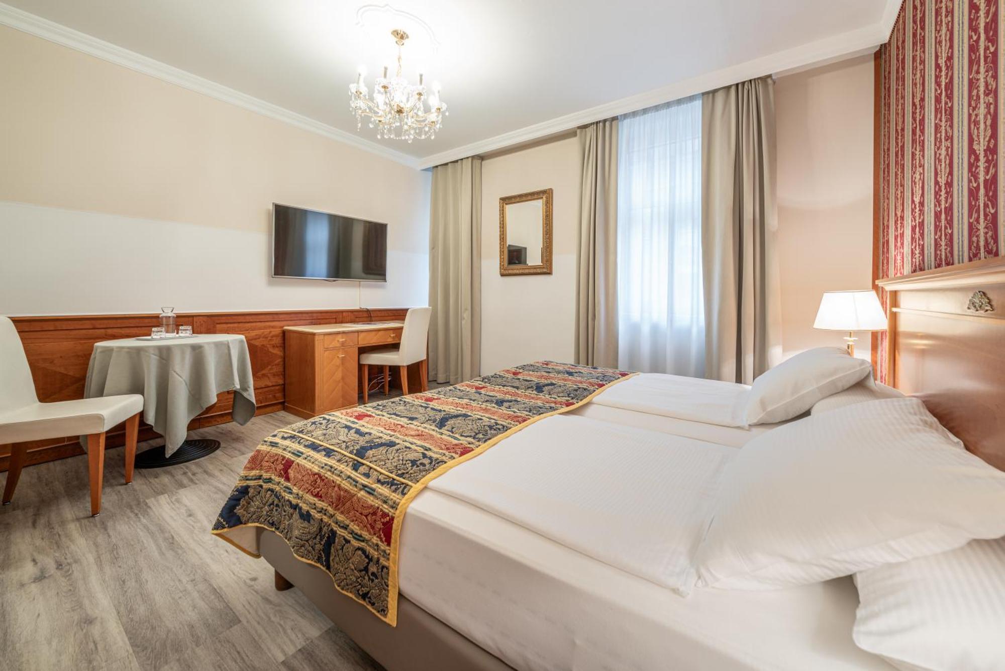 Hotel Neue Post I Self Check-In Innsbruck Eksteriør bilde