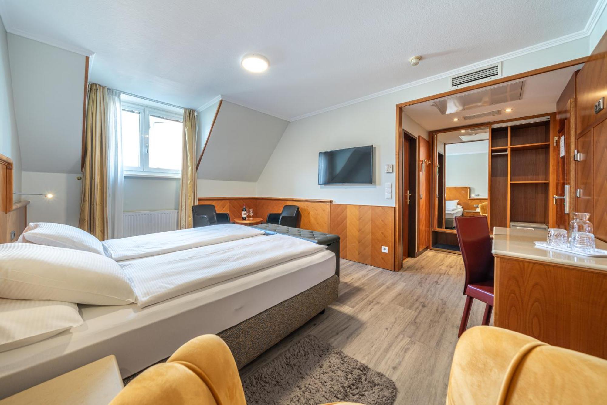 Hotel Neue Post I Self Check-In Innsbruck Eksteriør bilde