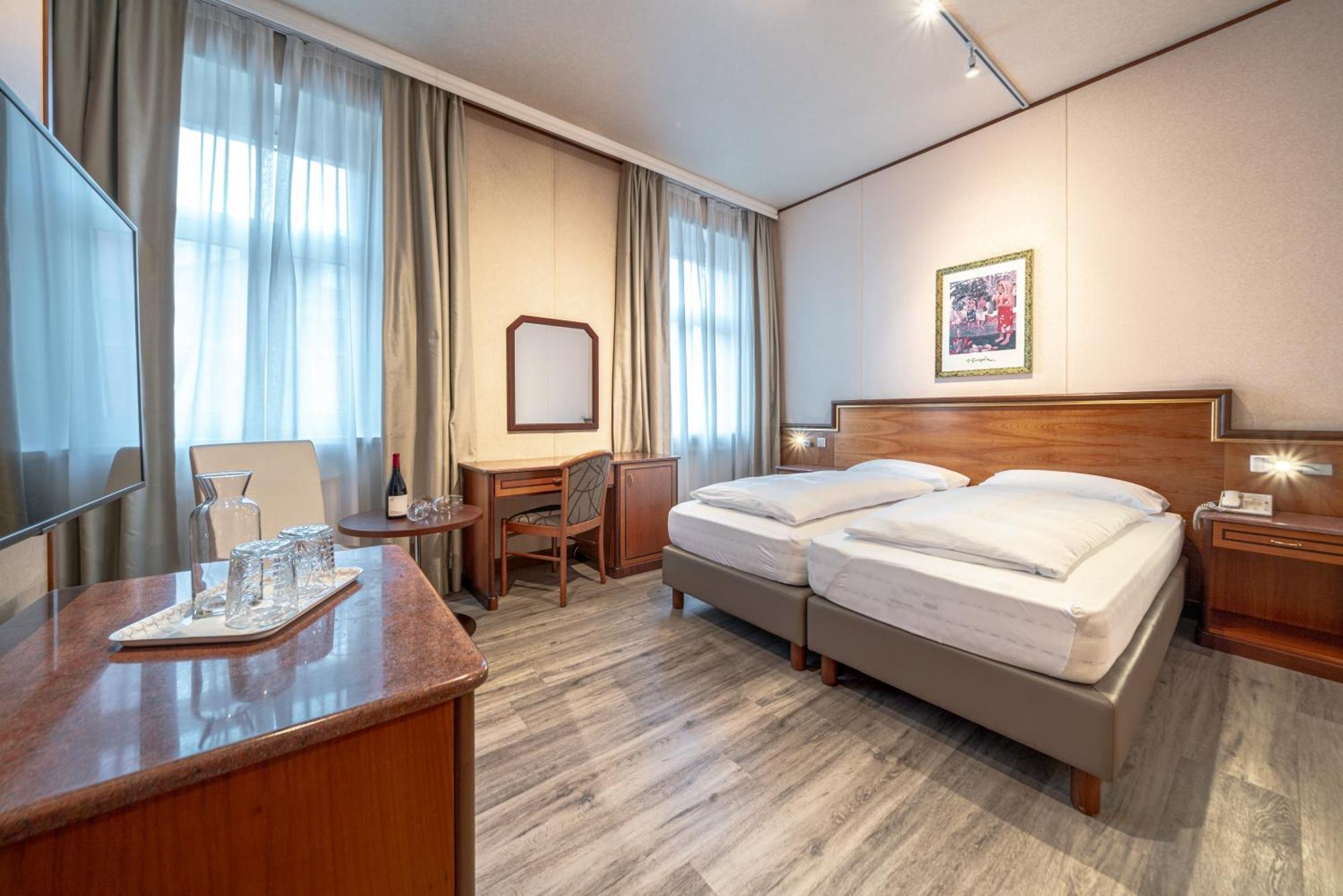 Hotel Neue Post I Self Check-In Innsbruck Eksteriør bilde